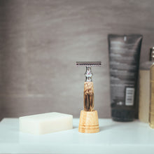 Load image into Gallery viewer, Bamboo Double Edge Safety Razor | Plastic free | Clean U Skincare